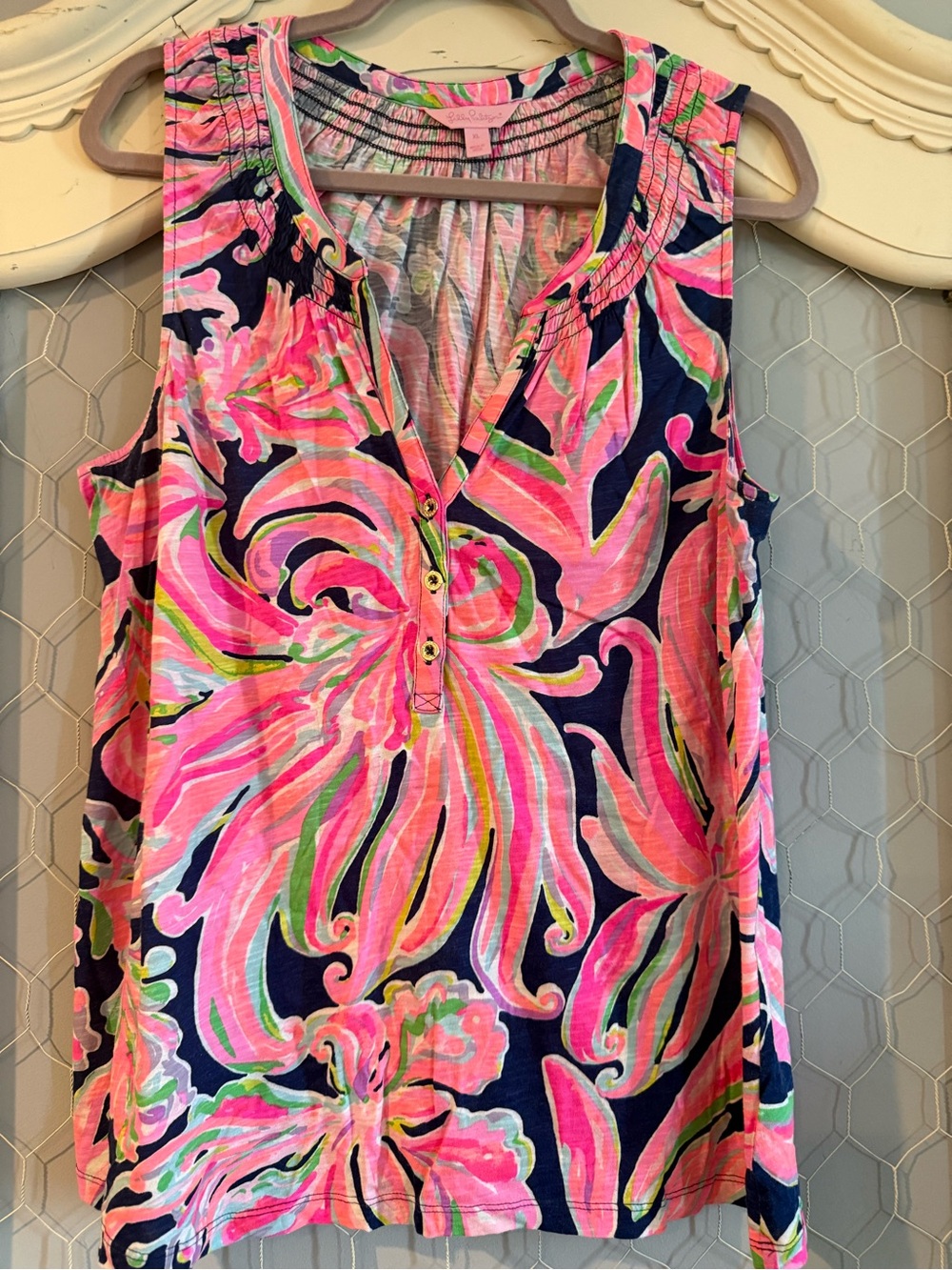 Lilly Pulitzer Pink Multi Floral V-Neck Sleeveless Camisole